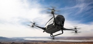 ちょっとそこまで飛んでくる？全自動で飛行する搭乗型ドローン「ehang 184」