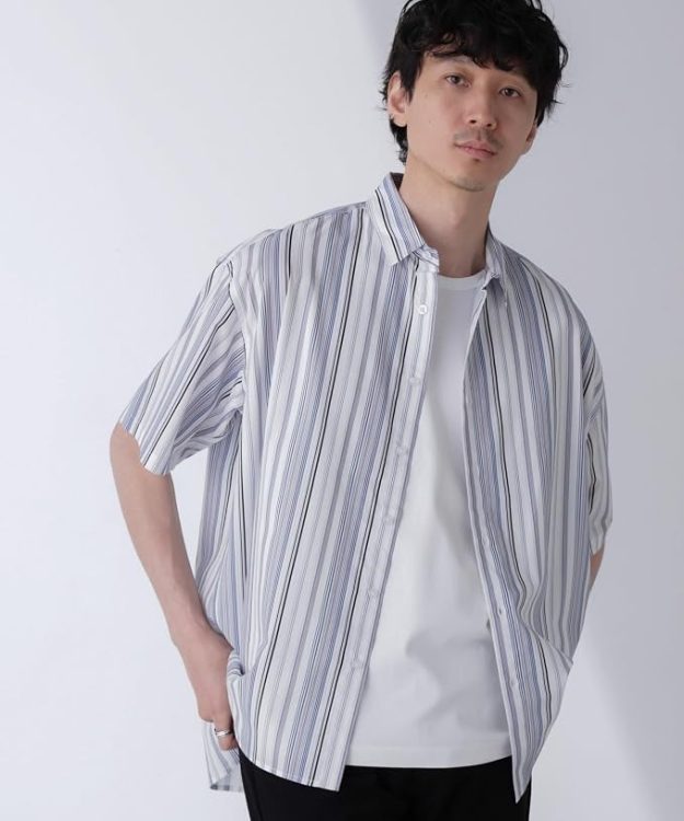 ストライプシャツのイメージ