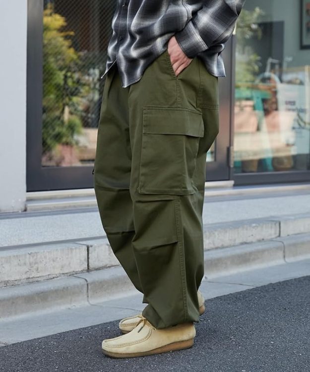 カーゴパンツのイメージ