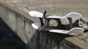 男のロマン。飛行機型のドローンが登場