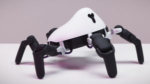 秋の夜長はロボット遊び！足の動きが超リアルなプログラミング対応クモ型ロボット