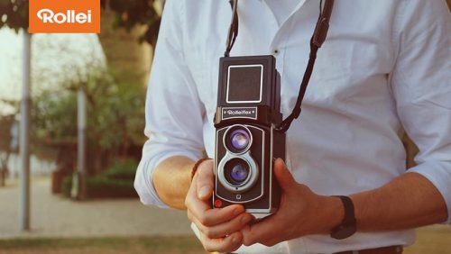 90年前発表の二眼レフ「Rolleiflex」にインスタントカメラが登場