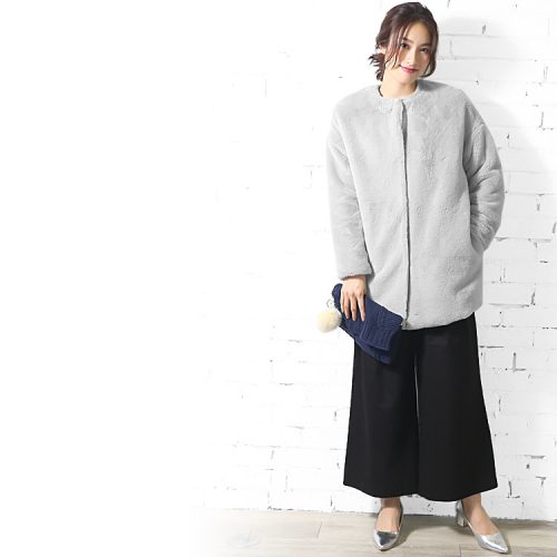 ミリアンデニ(mili an deni) ノーカラーフェイクファーコート