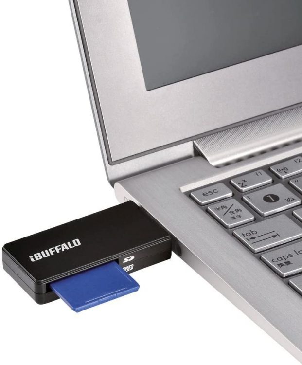 SDカードリーダーのおすすめ14選。スムーズに使える人気アイテムをご紹介