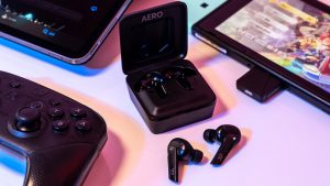 超低遅延×サラウンドサウンド搭載の完全ワイヤレスイヤホン「AERO」。臨場感を楽しもう