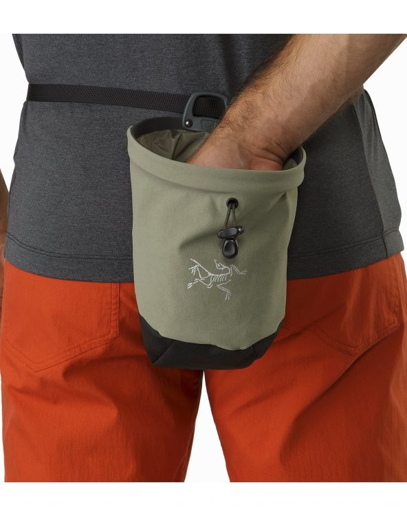 チョークバッグのおすすめ16選 ボルダリングやクライミングに