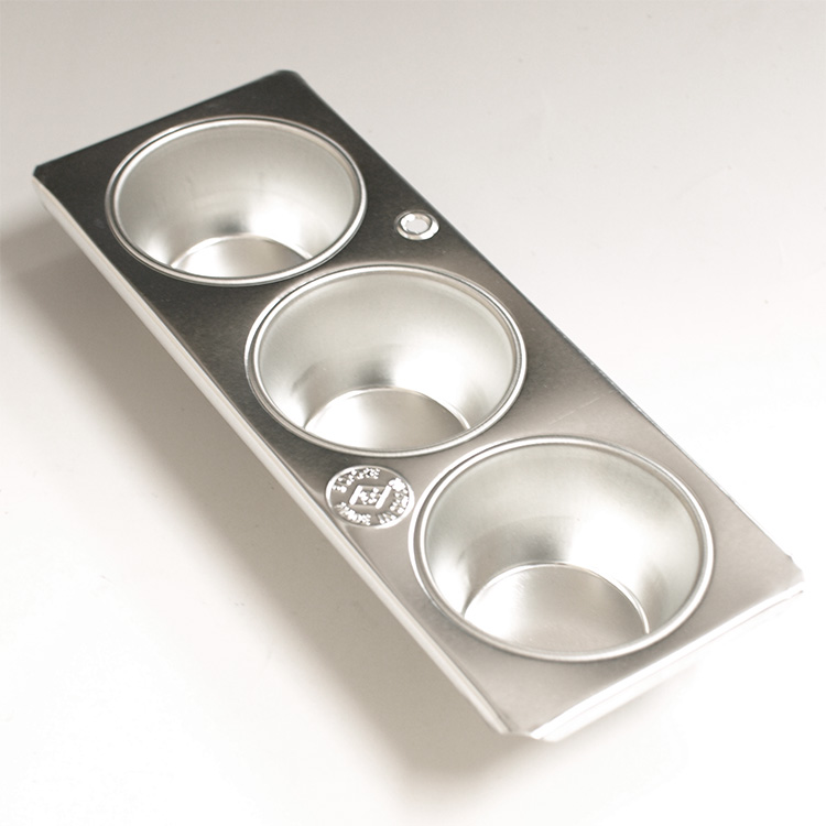 馬嶋屋菓子道具店 ブリキ マフィン型 3個付 100-3