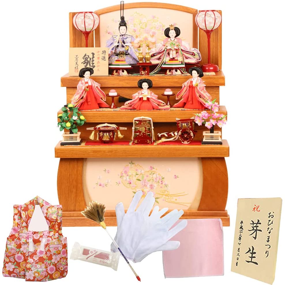 省スペースで飾れる雛人形です！