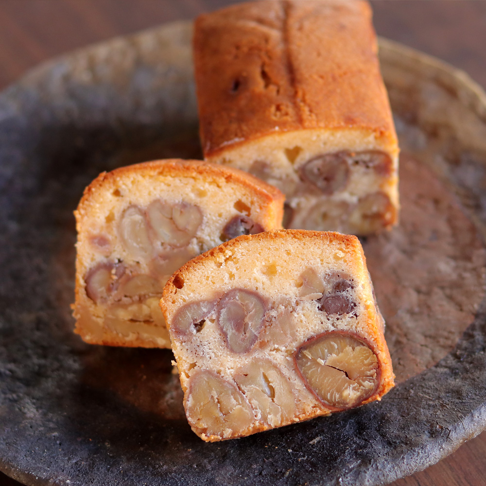 足立音衛門 栗のテリーヌ