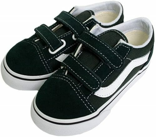 ベビーシューズのおすすめ31選 おしゃれなモノや人気ブランドもご紹介