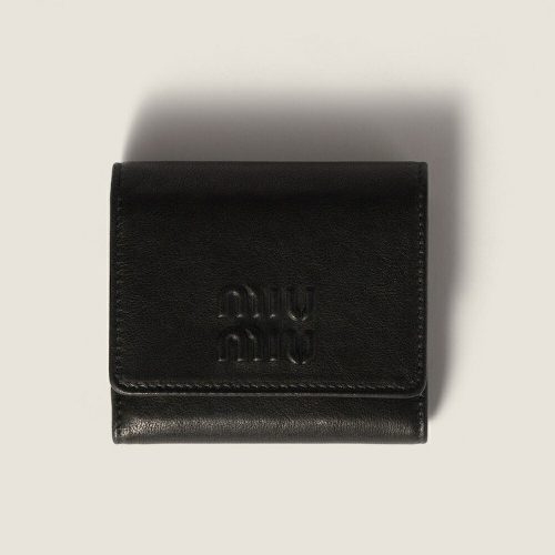 ミュウミュウ(Miu Miu) スモール ナッパレザー 財布