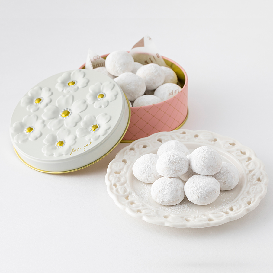 ボヌール・ナナ 洋菓子のプルミエール フラワースノーボール