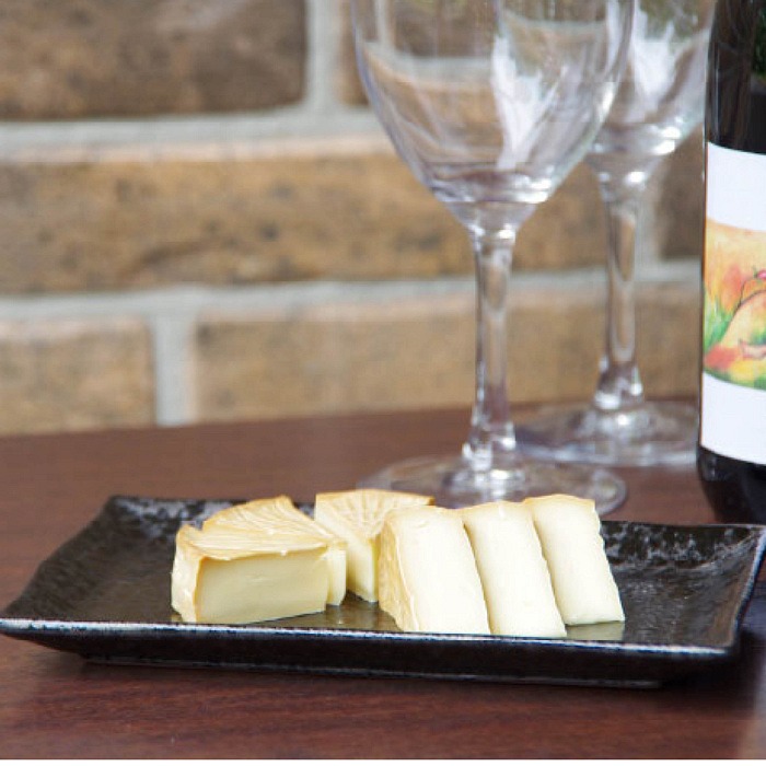 神鍋ヴィラージュ 燻しカマンベールチーズ