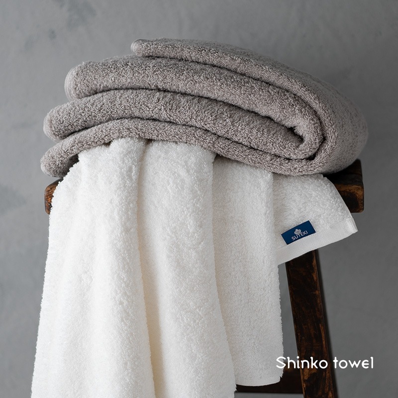 大阪府泉佐野市 SUTEKIバスタオル グレー＆ホワイト 20,000円