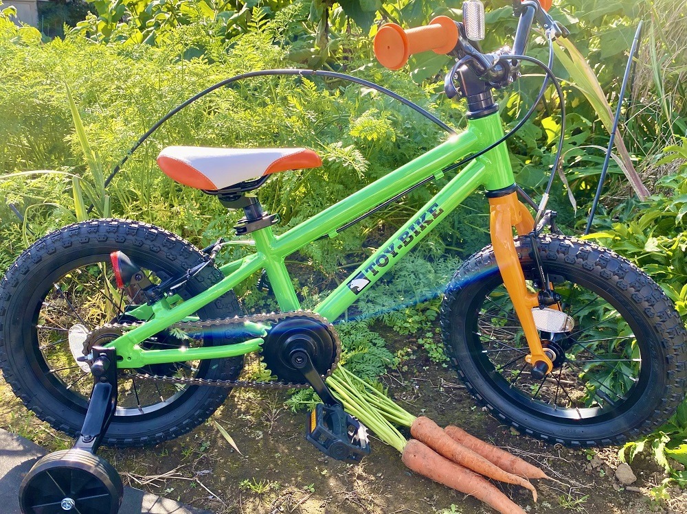 岐阜県可児市 ヨツバサイクル トイファクトリー 限定カラー キャロットグリーン 12インチ 107,000円