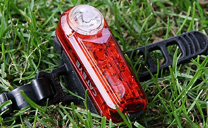 岡山県赤磐市 自転車用 ライト ブレーキモード搭載 SYNC KINETIC キャットアイ 22,000円