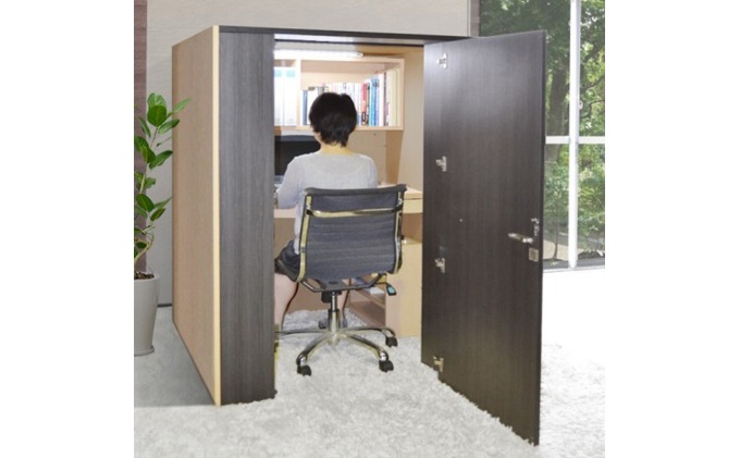 静岡県藤枝市 COZYROOM コージールーム 個室デスク 600,000円