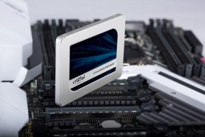 SSDとHDDの違いとは？メリット・デメリットやおすすめモデルもあわせて解説