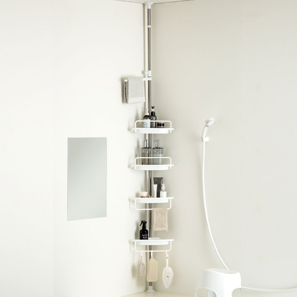 ニトリ(NITORI) ステンレスつっぱりコーナーラック4段