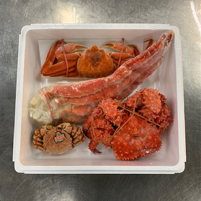 北海道根室市 かに4種食べ比べ 100,000円