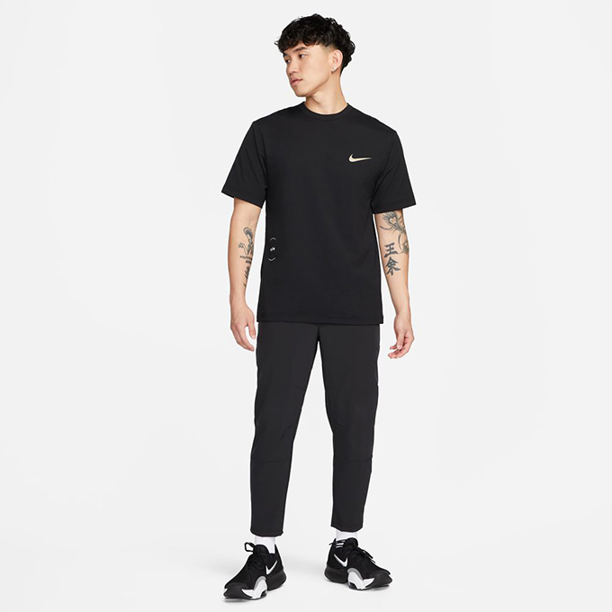 ナイキ(NIKE) アンリミテッド Dri-FIT ストレート レッグ ヴァーサタイル パンツ FB7547