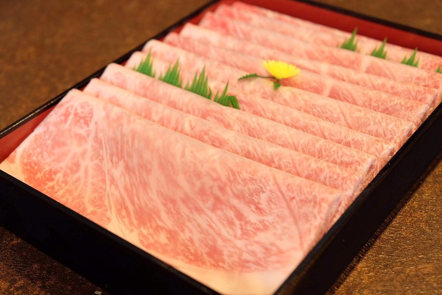 炭火焼うなぎの寝床 霜降り 最高級松阪牛 A5等級 400g