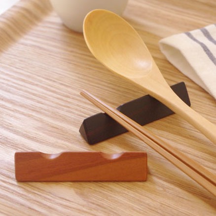 イーストテーブル(EAST table) 三角カトラリーレスト