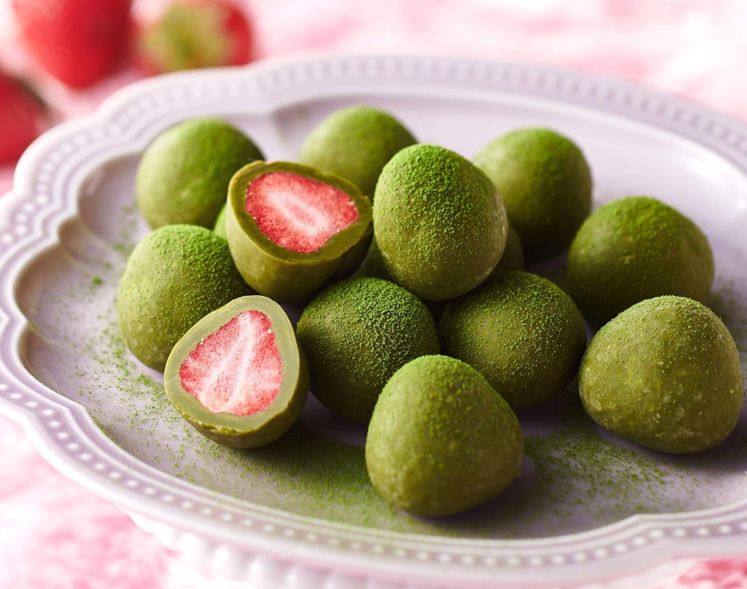 伊藤久右衛門 宇治抹茶苺とりゅふ お茶苺さん