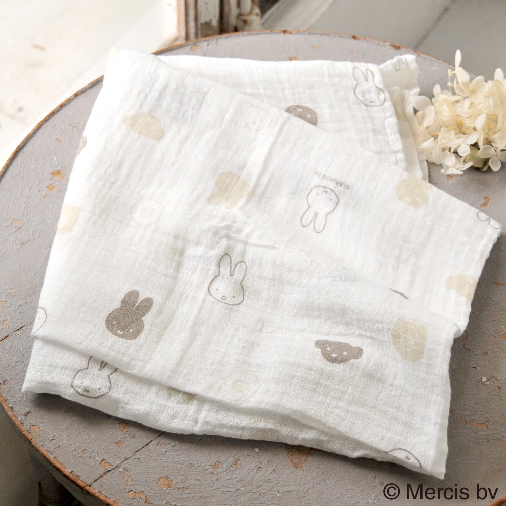 ベビーザらス miffy スワドル ブルーナの仲間たち