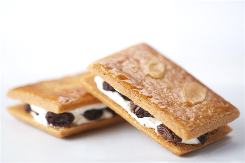 御茶ノ水小川軒 レイズンウィッチ