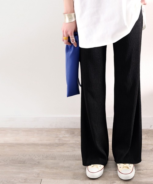 クラシカルエルフ(Classical Elf) ゆったり＆美脚。セットアップが叶う嬉しいセミフレアパンツ