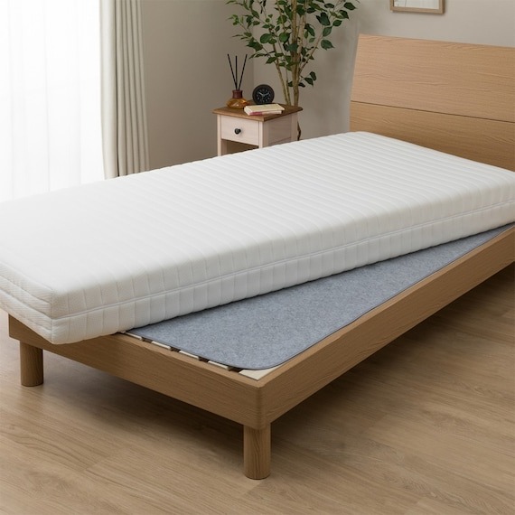 ニトリ(NITORI) 洗える珪藻土入り除湿シート NEW 756392