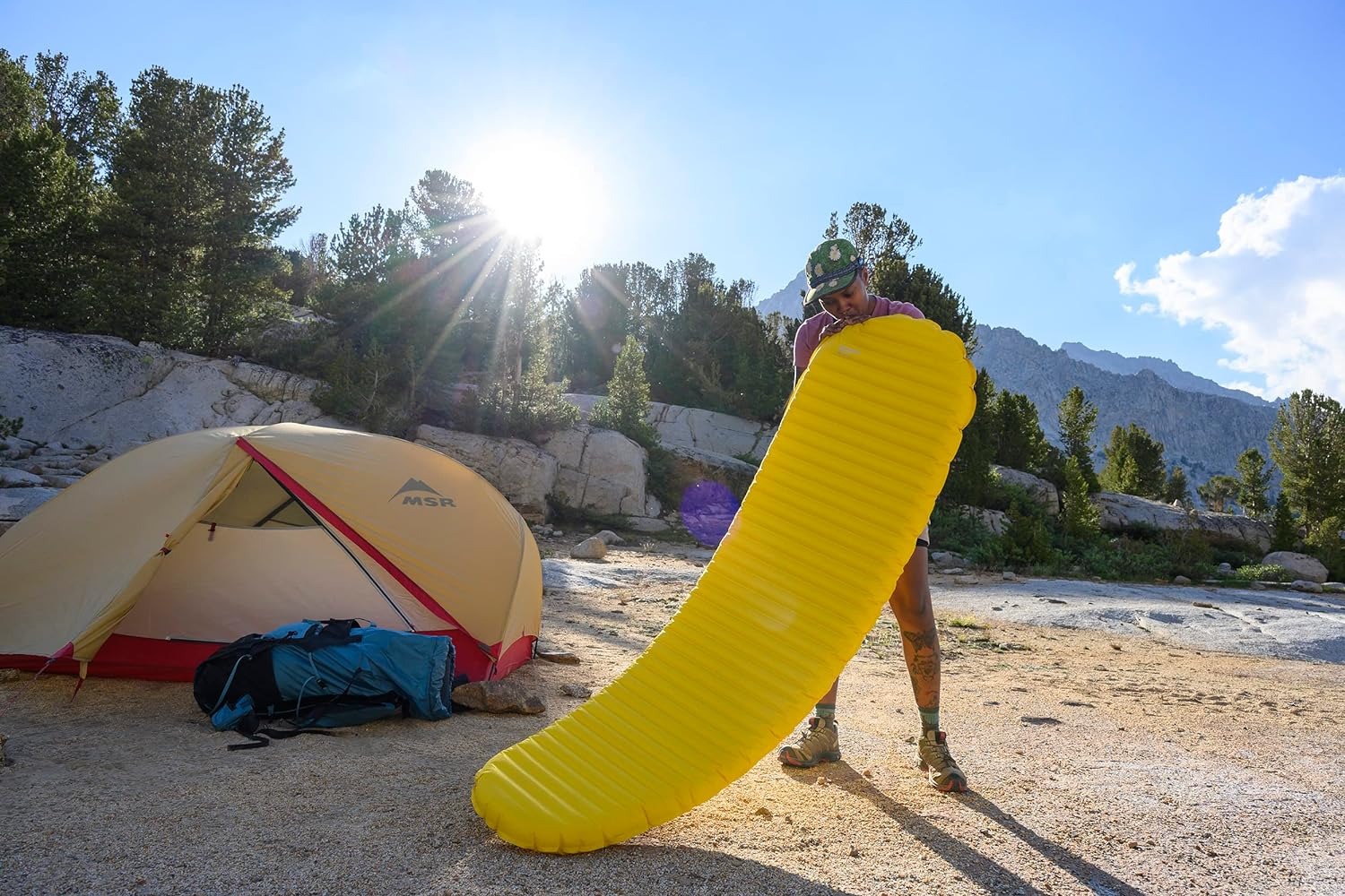 登山用マットのおすすめ10選。選び方や軽量な人気モデルもご紹介