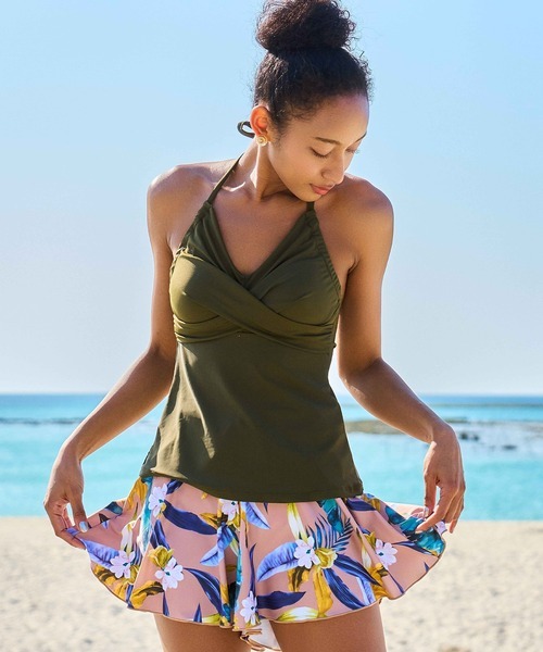 ディファイアンス(DEFIANCE) レディース タンキニビキニ ショートパンツ付き3点セット水着