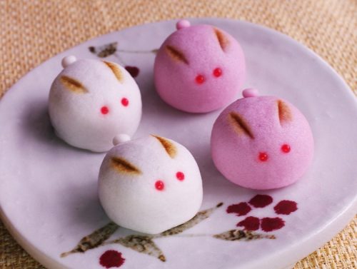 あわ家惣兵衛 ウサギの紅白まんじゅう