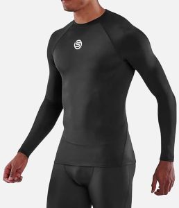 コンプレッションウェアのおすすめ20選。ランニングや筋トレに大活躍