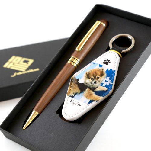 福来館 写真入りプレゼント キーホルダーと木製ボールペン