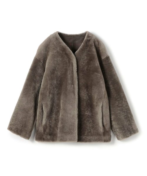トゥモローランド(TOMORROWLAND) DES PRES ムートン Vネックコート
