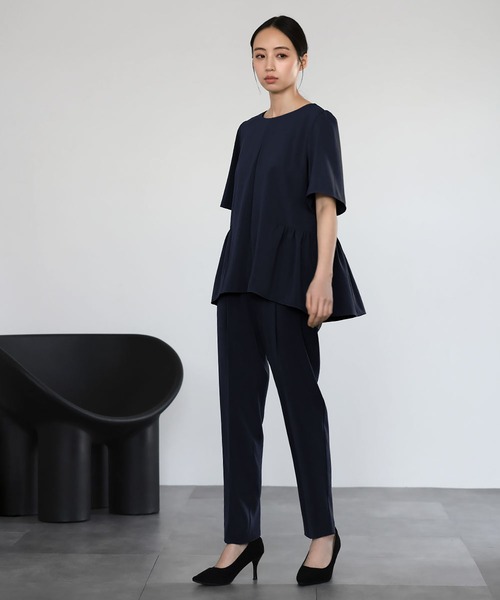 フロリア(Flolia) ペプラムブラウス＆テーパードパンツのセットアップセレモニースーツ