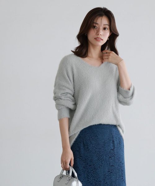 ピエロ(pierrot) Vネックショートシャギーニット