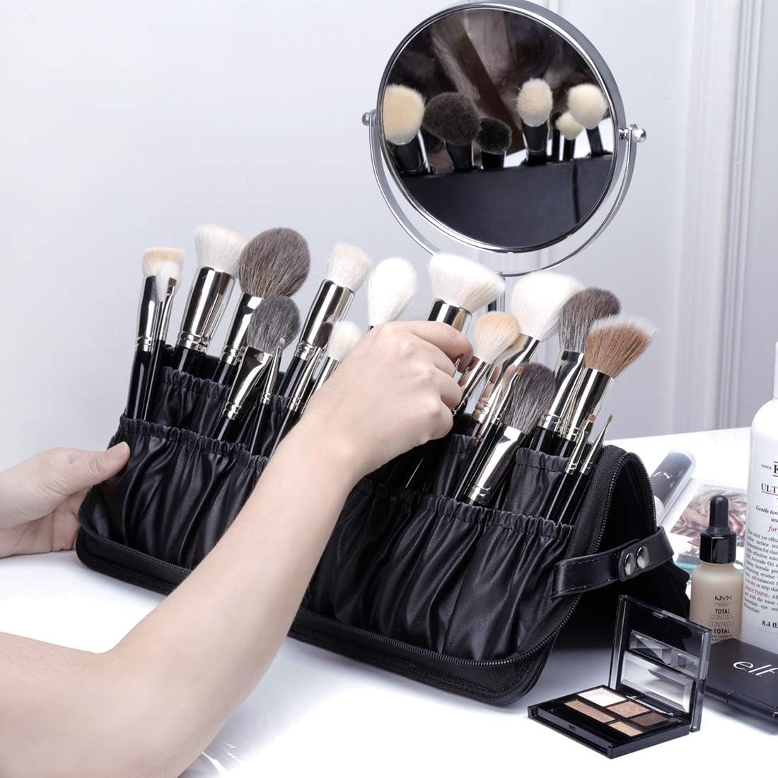 メイクブラシケースのおすすめ12選。選び方とあわせてご紹介