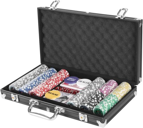 大量ポーカーチップまとめ Amazon | iimono117 ポーカーセット チップ500枚 アルミケース