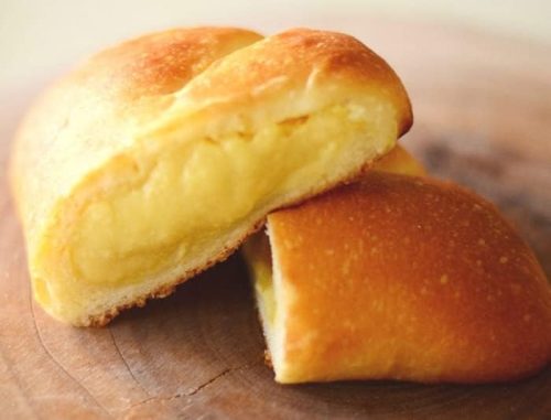 レ・ド・シェーブル ヤギミルクのクリームパン