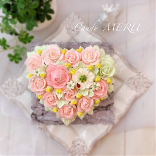 アニバーサリーケーキショップ Candy MERU 薔薇のハート形フラワーケーキ チーズケーキ味