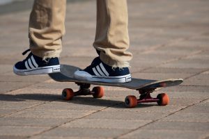 スケートボードのトラックおすすめ11選。スタイルに合わせたアイテムを選ぼう