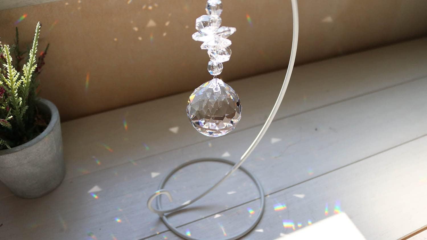 アンティーク ガラスのサンキャッチャー 気泡が反射して綺麗