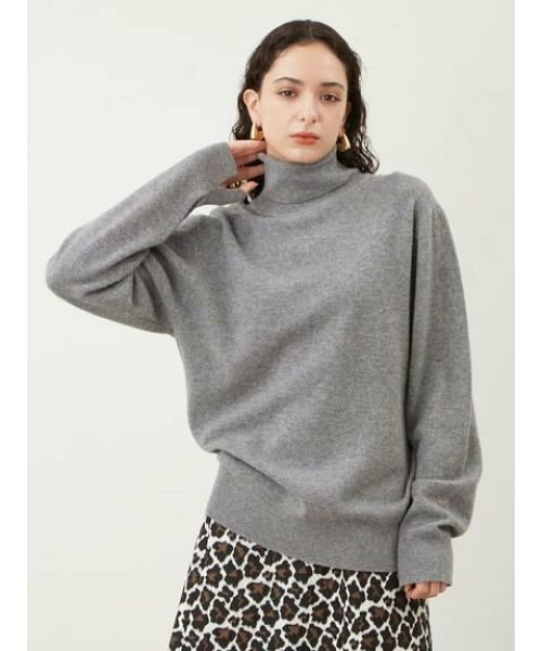 ミラ オーウェン(Mila Owen) ウール100タートルベーシックニット