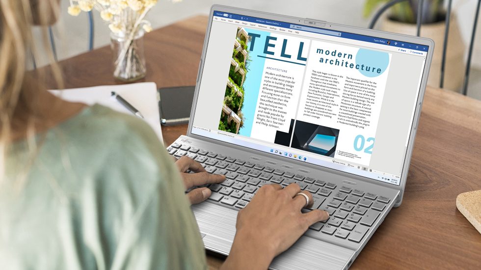 15インチのノートパソコンおすすめ17選。持ち運びやすい軽量なモデル