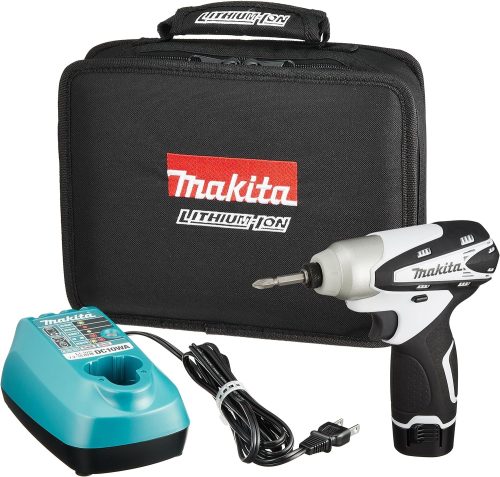 マキタ(MAKITA) 充電式インパクトドライバ TD090D