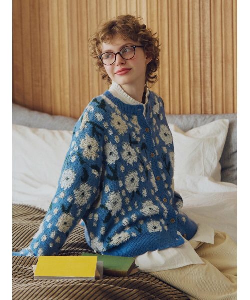 サマンサ モスモス(Samansa Mos2) ループ花柄ジャカードニットカーディガン